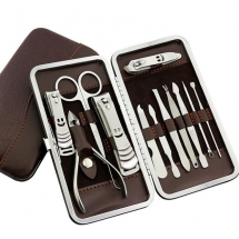 MANICURE SET